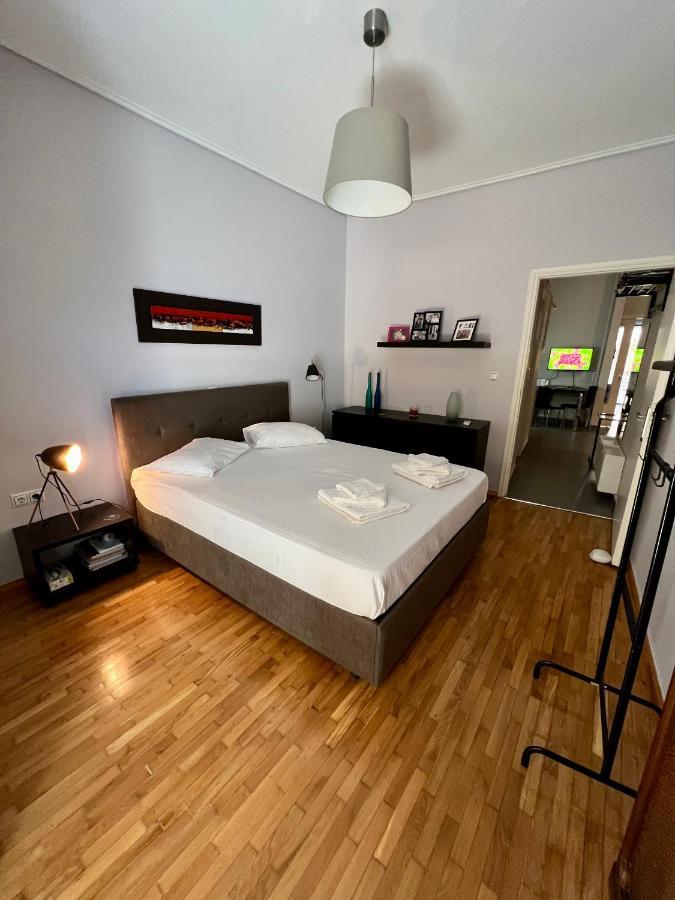 Central Kalamata Cozy Apartment Exterior foto