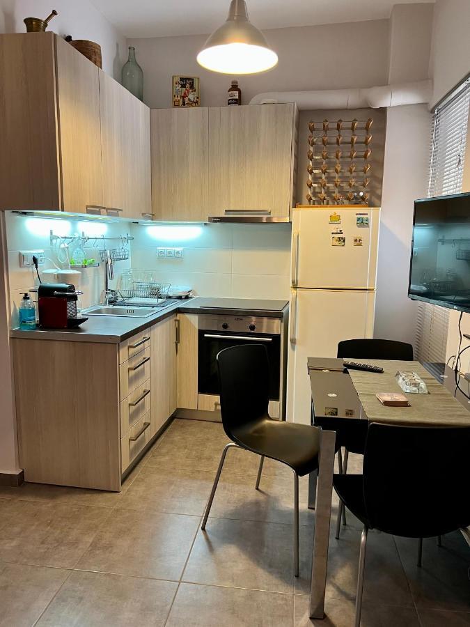 Central Kalamata Cozy Apartment Exterior foto